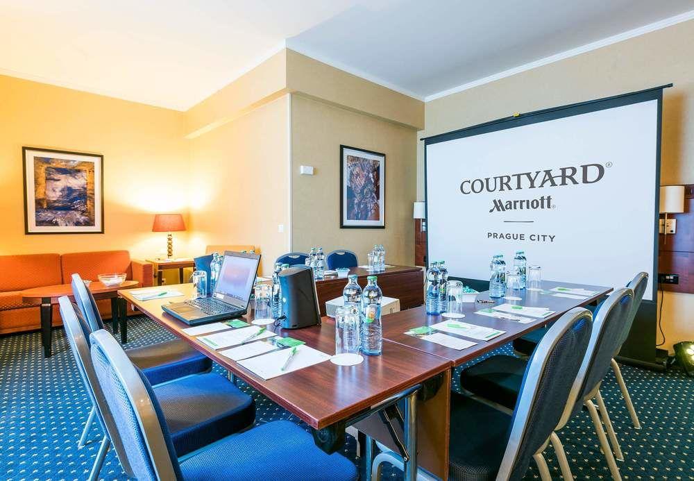 Courtyard By Marriott Prague City Ngoại thất bức ảnh
