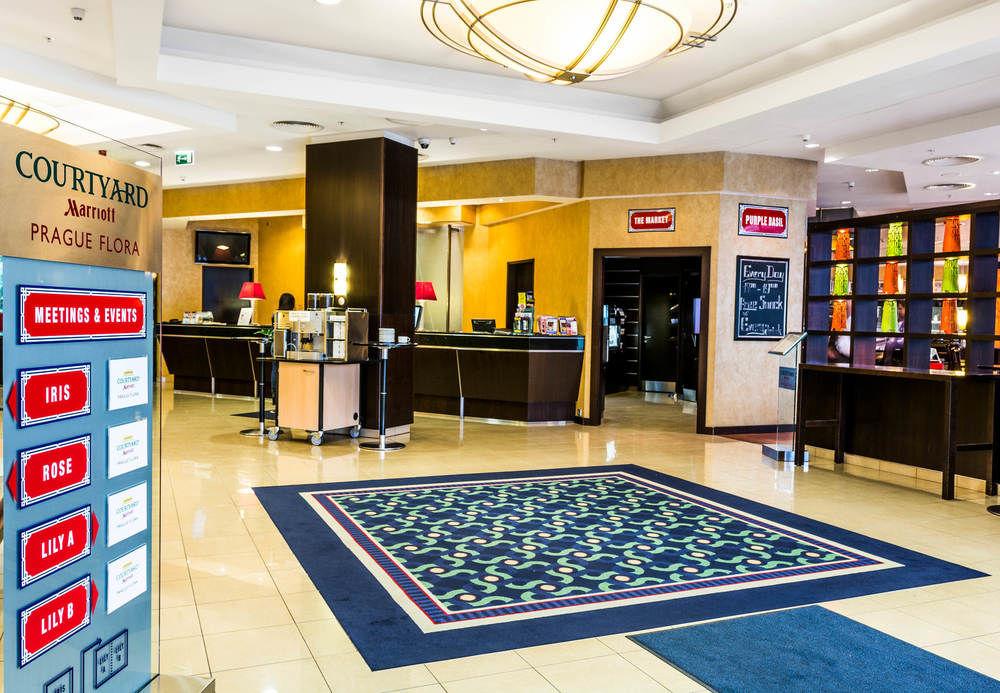 Courtyard By Marriott Prague City Ngoại thất bức ảnh