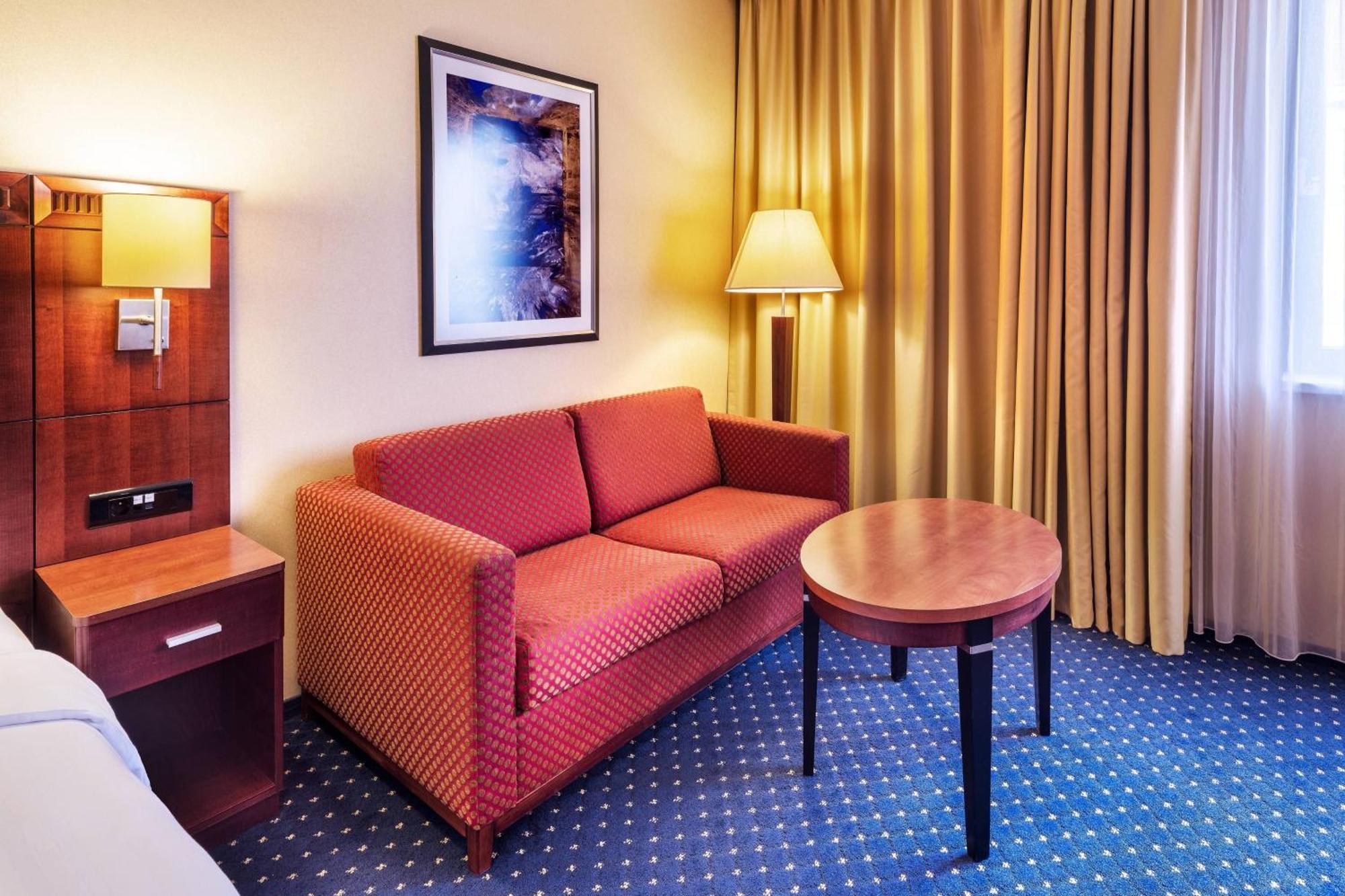 Courtyard By Marriott Prague City Ngoại thất bức ảnh