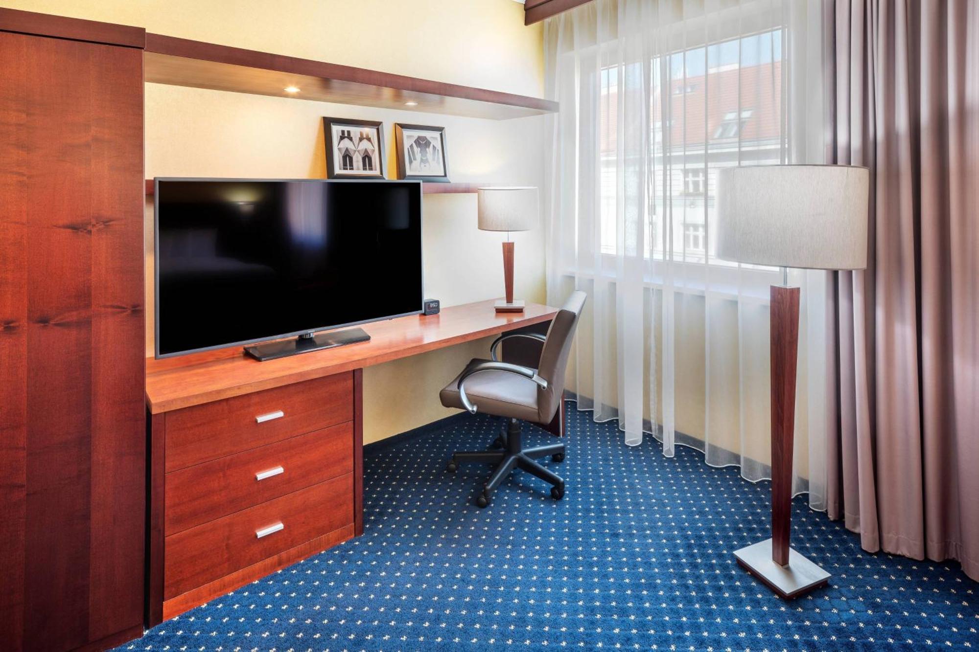 Courtyard By Marriott Prague City Ngoại thất bức ảnh